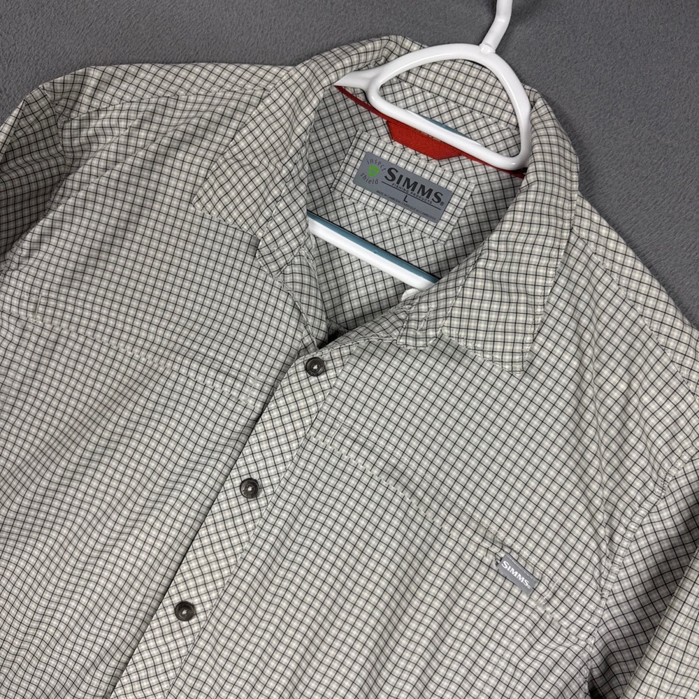 Simms Fishing Shirt Mens Large Gray Plaid Insect Shield Long Sleeve Button Up